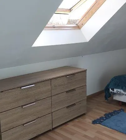 D'hote לינה וארוחת בוקר