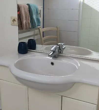 לינה וארוחת בוקר D'hote Aigne (Sarthe)